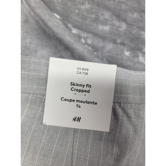Women's H&M Skinny Fit Cropped cuffed Dress Pants Gray white striped Sz 38 40x29 - Picture 7 of 10
